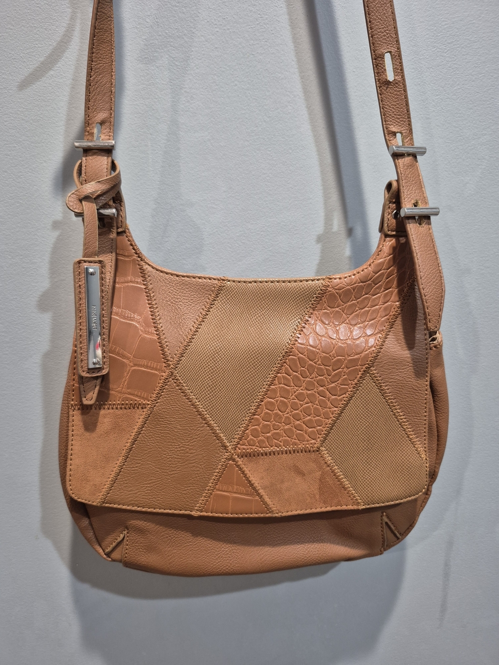 Nine West Leather Patchwork - Tan Crossbody Purse Excellent Clean Condition
